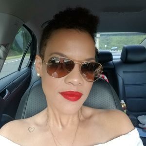 Meet your Posher, Karina